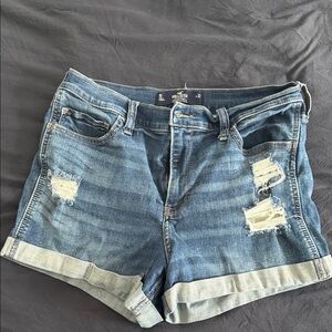Hollister Women's Distressed Blue Jean Shorts size: w32